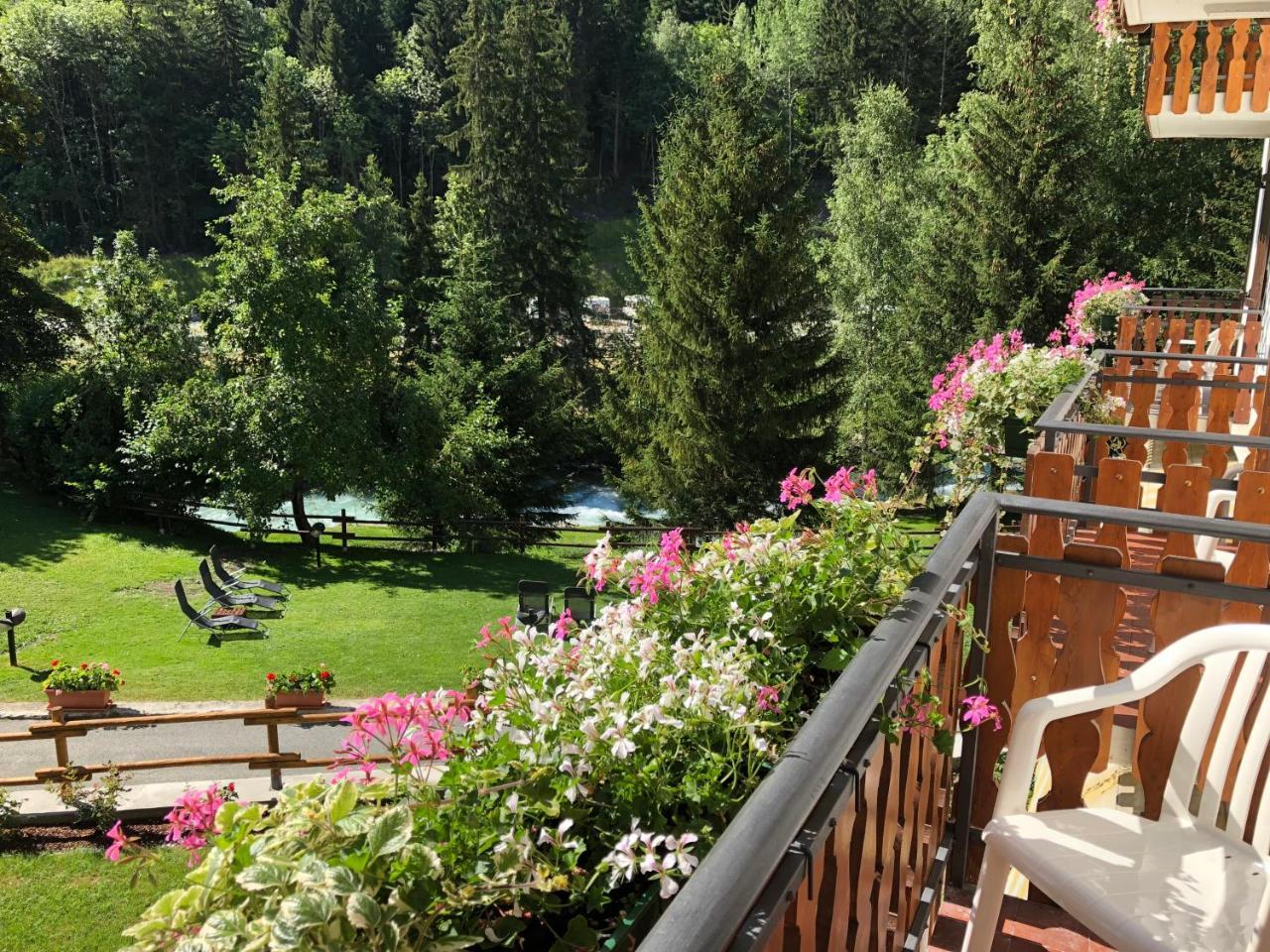 Hotel Edelweiss Pré-Saint-Didier Eksteriør bilde